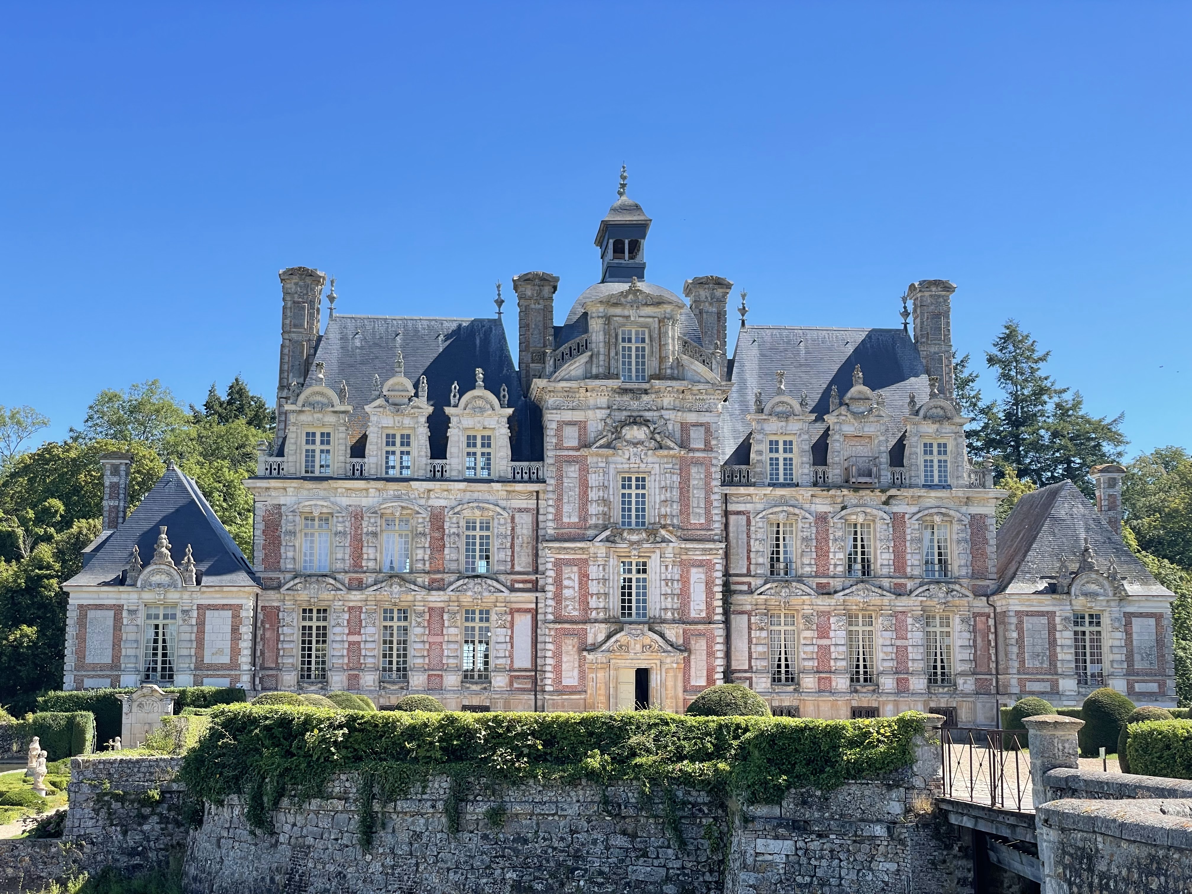 Photo n° 18 de l'avis de PZT.N fait le 26/08/2023 à 17:32