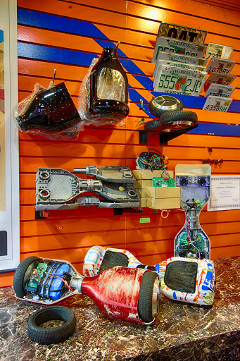 Motor Scooter Dealer «Wild Hogs Scooters & Motorsports Winter Park», reviews and photos, 1932 W Fairbanks Ave, Winter Park, FL 32789, USA