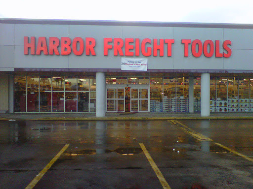 Harbor Freight Tools, 410 W 49th St #104, Hialeah, FL 33012, USA, 