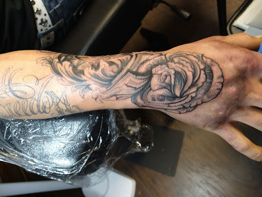 Explore triquetra tattoo ideas, creative tattoo ideas in Lexington, available at Tempest Tattoo Studio