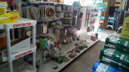 Hardware Store «Hiland Park Hardware Company», reviews and photos, 3613 6th Ave, Des Moines, IA 50313, USA