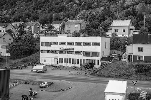 Øksfjord Hotell