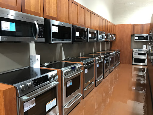 Home Improvement Store «Pacific Sales Kitchen, Bath & Electronics», reviews and photos, 240 Walnut St, Redwood City, CA 94063, USA