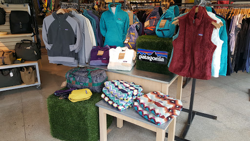 Camping Store «Backcountry North», reviews and photos, 284 W Maple Rd, Birmingham, MI 48009, USA