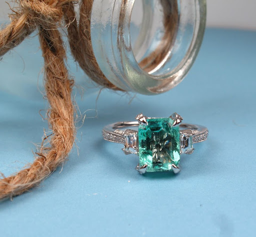 Jewelry Store «Arnold Jewelers», reviews and photos, 12293 Seminole Blvd, Largo, FL 33778, USA