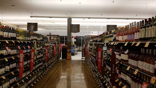 Grocery Store «Giant», reviews and photos, 1454 Chain Bridge Rd, McLean, VA 22101, USA