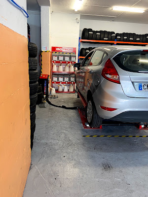 PREMIUM PNEUS MARTIGUES à Martigues