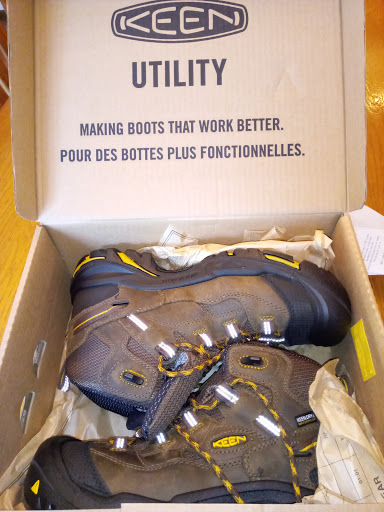 Clothing Store «G&L Clothing», reviews and photos, 1801 Ingersoll Ave, Des Moines, IA 50309, USA