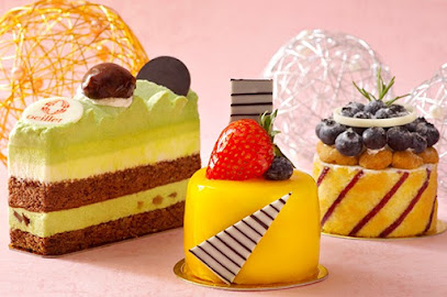 Oeillet Pastry Cafe