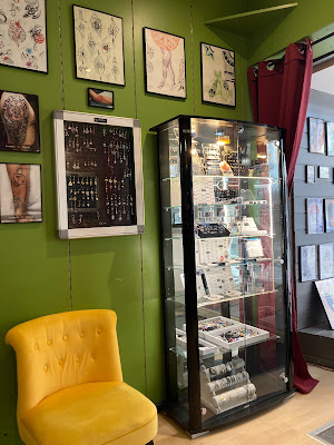 Wild Needle Piercing à Louhans
