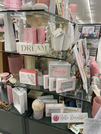 Craft Store «Hobby Lobby», reviews and photos, 180 Collins Rd NE d, Cedar Rapids, IA 52402, USA