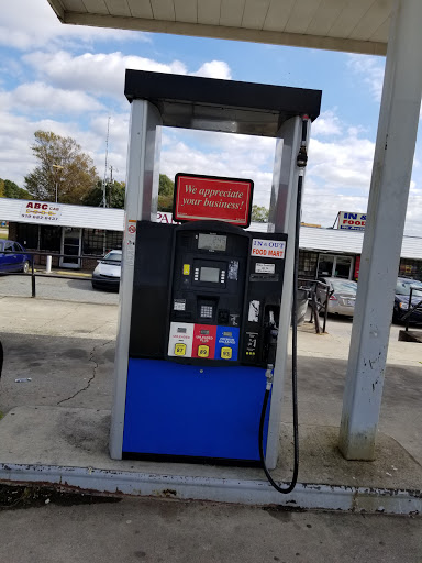 Convenience Store «In & Out Food Mart», reviews and photos, 911 Fayetteville St, Durham, NC 27701, USA