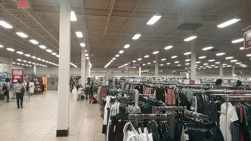 Clothing Store «Burlington Coat Factory», reviews and photos, 940 Silver Ln, East Hartford, CT 06118, USA