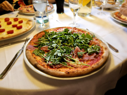 Ristorante Pizzeria La Salera in Cavalese, Provincia Autonoma di Trento