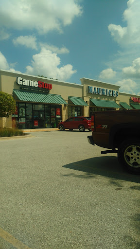 Video Game Store «GameStop», reviews and photos, 138 Lee Blvd, Shelbyville, IN 46176, USA