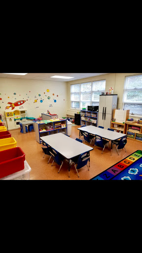 Day Care Center «Kids Academy Daycare & Preschool», reviews and photos, 497 Godwin Ave, Midland Park, NJ 07432, USA