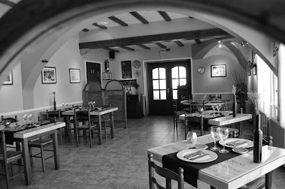 Miravall Restaurant - Avinguda Terra Alta, 98, 43786 Batea, Tarragona, Spain