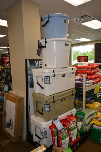 Home Improvement Store «Nashua Wallpaper & Paint», reviews and photos, 129 W Pearl St #1, Nashua, NH 03060, USA