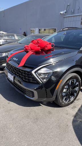 Van Nuys Kia image
