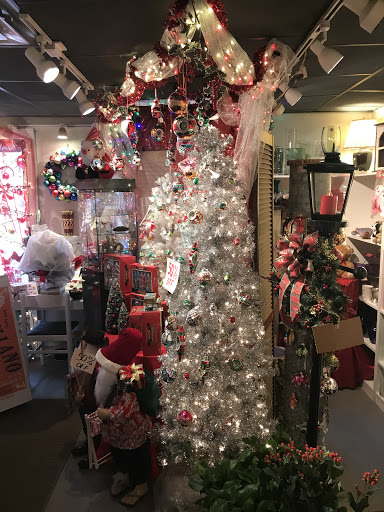 Florist «Village Petals Inc», reviews and photos, 573 S Grant Ave, Columbus, OH 43206, USA