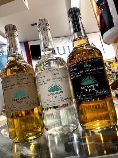 Liquor Store «Royal Oaks Liquors», reviews and photos, 511 N 1st Ave, Arcadia, CA 91006, USA