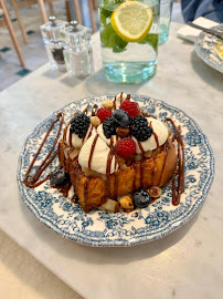 Pain perdu du Restaurant servant le petit-déjeuner La petite Bleue BRUNCH & COFFEE à Paris - n°12