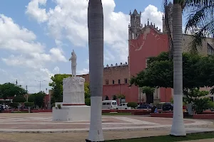 Monumento a Felipe Carrillo Puerto image