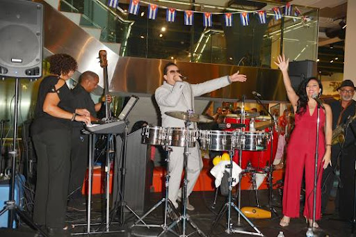 Imax Theater «AutoNation® IMAX 3D Theater», reviews and photos, 401 SW 2nd St, Fort Lauderdale, FL 33312, USA