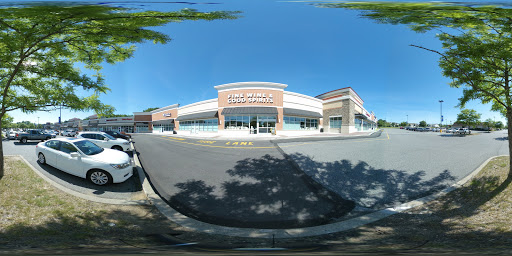 Wine & Spirits Stores, 1502 West Chester Pike # 8, West Chester, PA 19382, USA, 