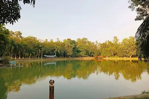 HAL Lake image