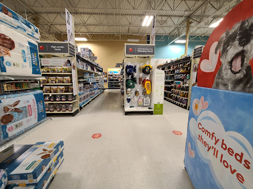 Pet Supply Store «PetSmart», reviews and photos, 7663 Arundel Mills Blvd, Hanover, MD 21076, USA