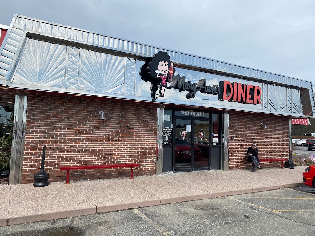 MaryAnn's Diner 03079