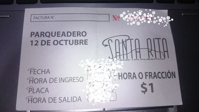 Parqueadero 12 de Octubre - Aparcamiento