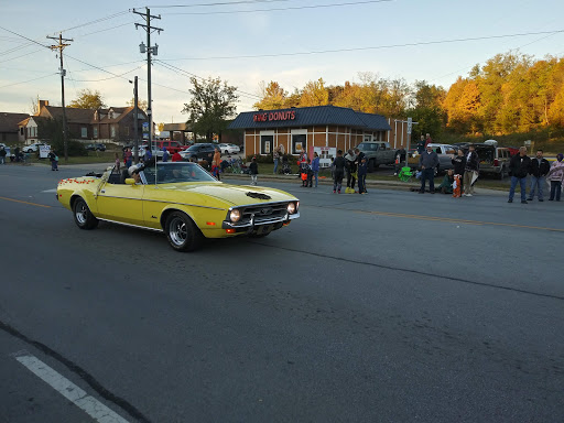 Liquor Store «B & O Liquor Store», reviews and photos, 901 Market St, Charlestown, IN 47111, USA