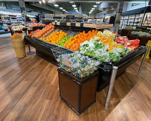 Grocery Store «D & W Fresh Market», reviews and photos, 1814 Breton Rd SE, Grand Rapids, MI 49506, USA