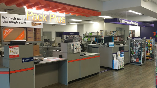Print Shop «FedEx Office Print & Ship Center», reviews and photos, 3390 W Shaw Ave, Fresno, CA 93711, USA