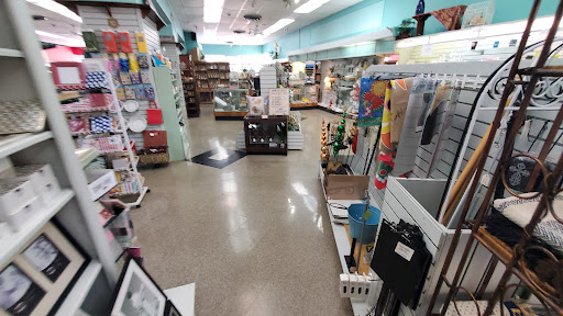 Gift Shop «Hurst Discount Drug And Soda Fountain», reviews and photos, 102 N 3rd St, Bardstown, KY 40004, USA