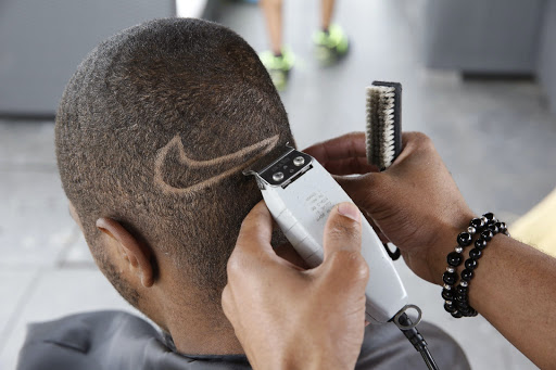 Barber Shop «Clippers Inc Barber Shop», reviews and photos, 78 E Pershing Rd, Chicago, IL 60653, USA