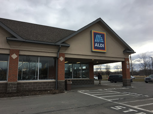 Supermarket «ALDI», reviews and photos, 692-698 Long Pond Rd, Greece, NY 14612, USA