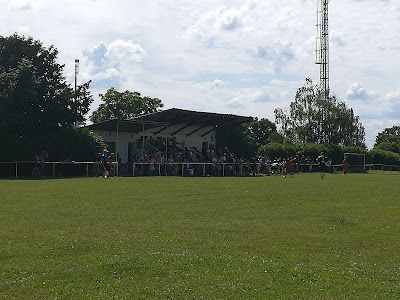 Stade de la Côte à Montigny-Mornay-Villeneuve-sur-Vingeanne