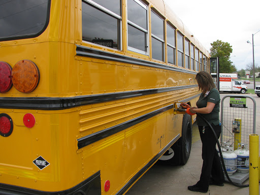 Truck Rental Agency «U-Haul of North Little Rock», reviews and photos, 601 N Cypress St, North Little Rock, AR 72114, USA