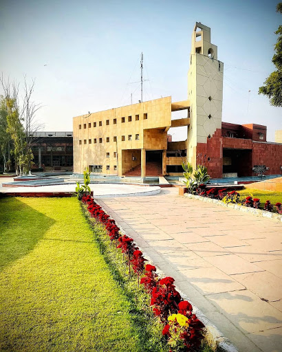 Delhi Technological University