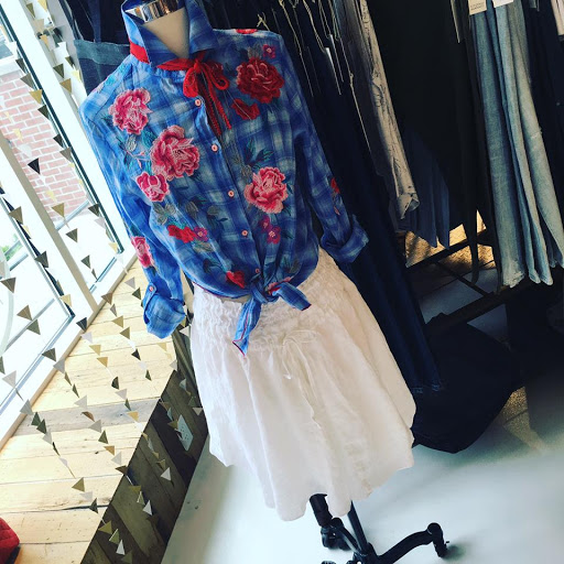 Boutique «Kristi Boutique», reviews and photos, 339 1st St, Aspinwall, PA 15215, USA