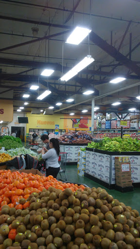 Grocery Store «El Super», reviews and photos, 14620 Parthenia St, Panorama City, CA 91402, USA