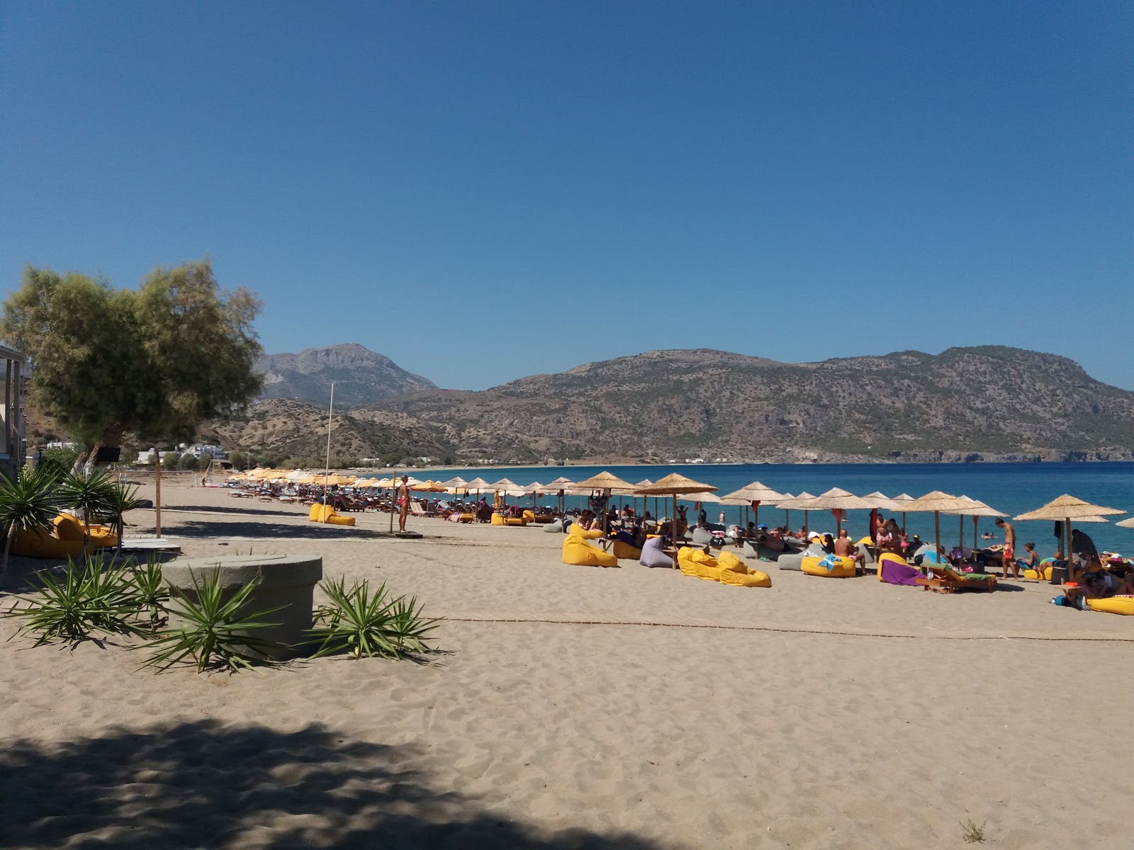 Limniatis beach'in fotoğrafı - rahatlamayı sevenler arasında popüler bir yer