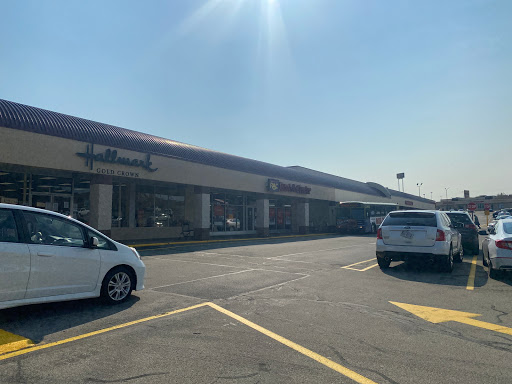 Supermarket «Giant Eagle Supermarket», reviews and photos, 300 Tri-County Plaza, Belle Vernon, PA 15012, USA