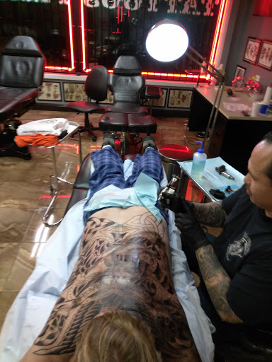 Tattoo Shop «Sac City Tattoo», reviews and photos, 8294 Folsom Blvd #2, Sacramento, CA 95826, USA