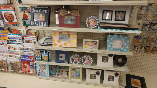 Craft Store «Hobby Lobby», reviews and photos, 4350 S Scatterfield Rd, Anderson, IN 46013, USA