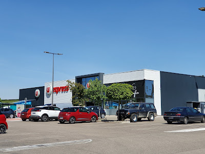 U Express et Drive à Perrecy-les-Forges
