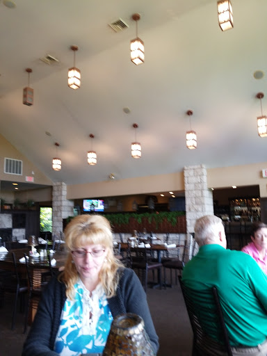 Golf Shop «Eagle Rock Golf Clubhouse & Pro Shop», reviews and photos, 191 Turnberry Ln, Hazle Township, PA 18202, USA